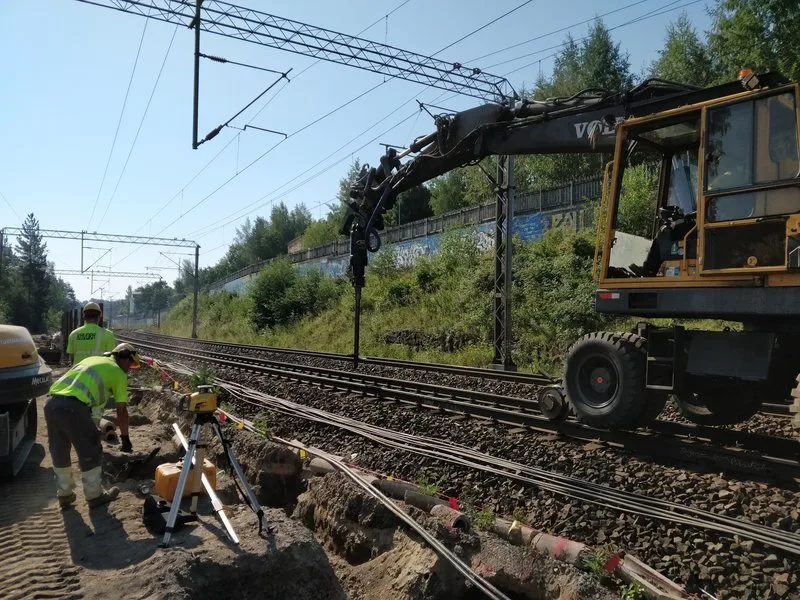 Ekran akustyczny na palach śrubowych